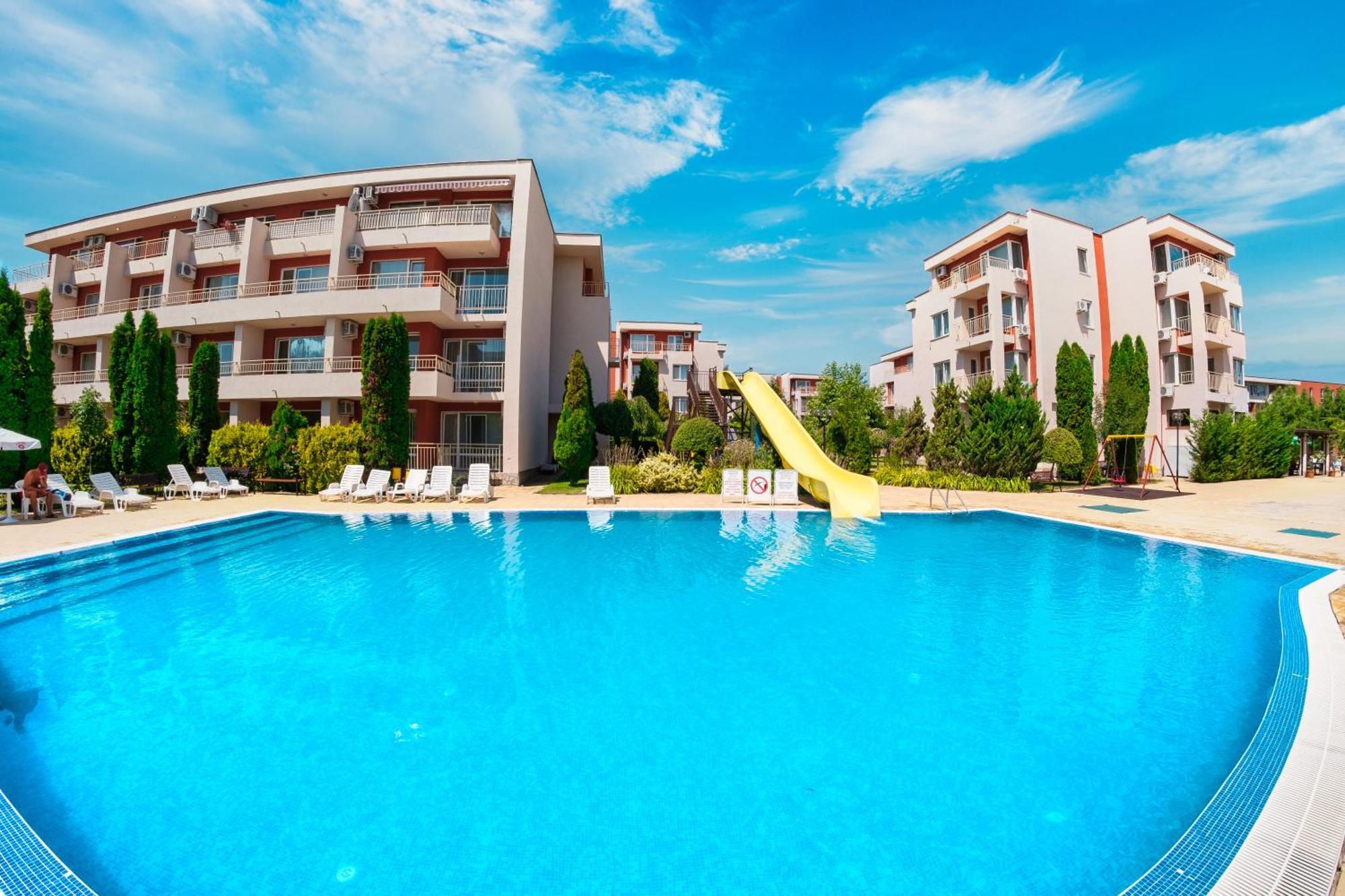 Апартаменти Nessebar Club Сонячний Берег